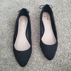 Black Flats